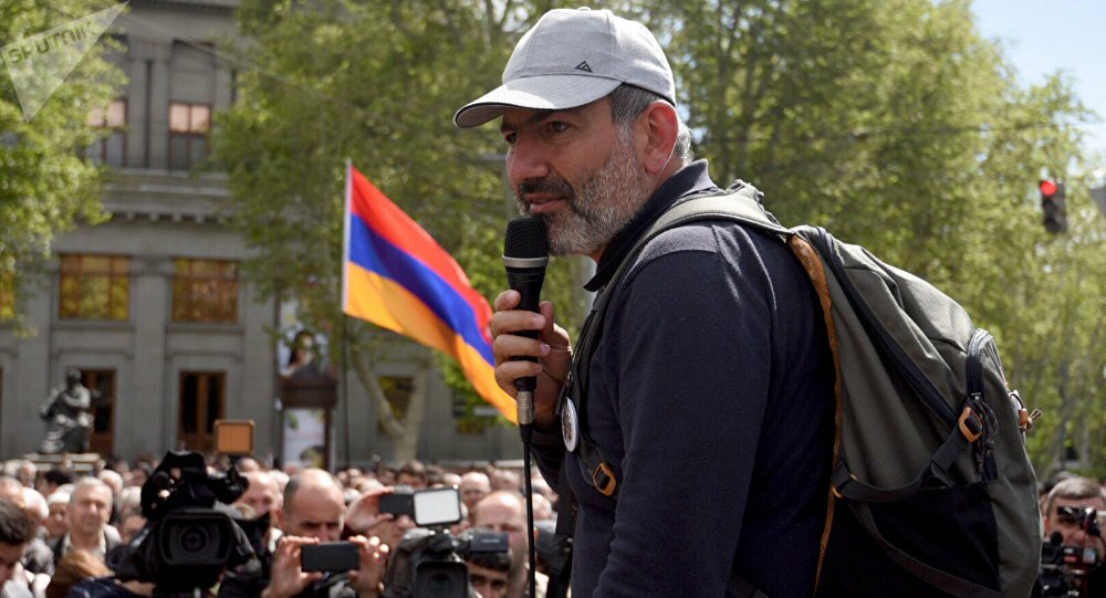 В полиции Еревана рассказали, что на самом деле сделали с лидером оппозиции Пашиняном