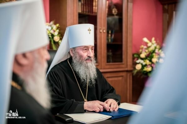 Более 50 архиереев УПЦ вернули в Константинополь свои приглашения на "объединительный собор"
