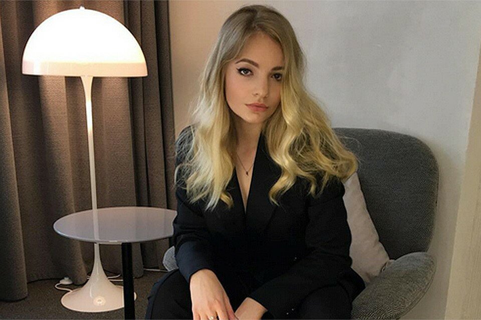 Елизавета Пескова после стажировки в Европарламенте переезжает в Россию: "Столкнулась с дискриминацией и лицемерием"