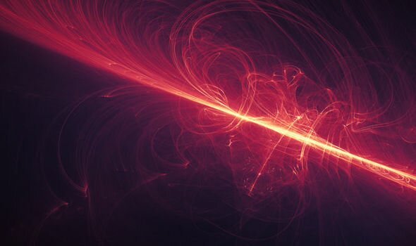 Все спутники Земли находятся в опасности: явление на Солнце может вызвать сильные геомагнитные бури