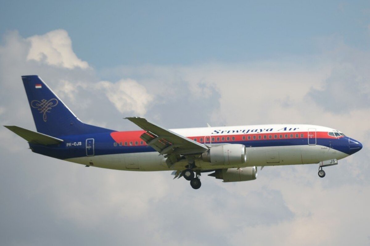Крушение пассажирского Boeing 737 подтвердили власти Индонезии