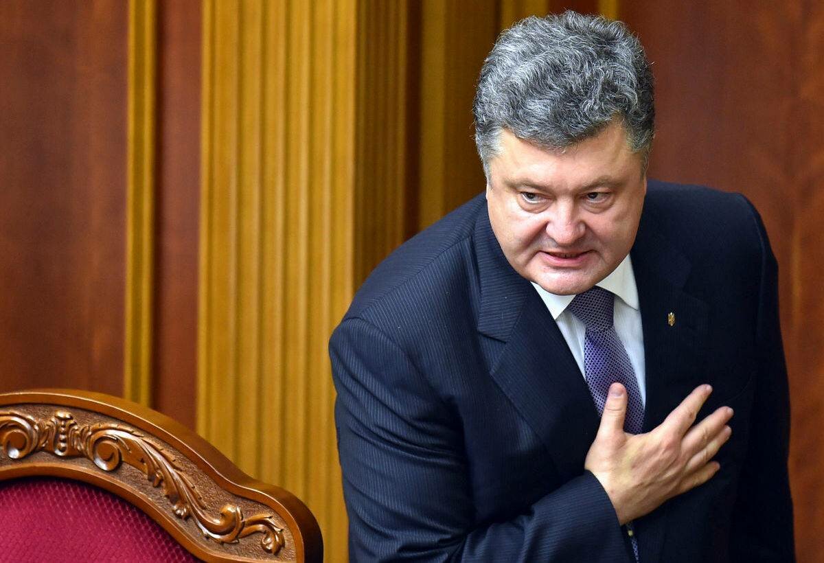 Порошенко жестко высказался о вакцине от COVID-19 для украинцев