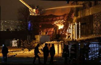 День крупных пожаров в Москве: в центре столицы сгорела часть музея Есенина