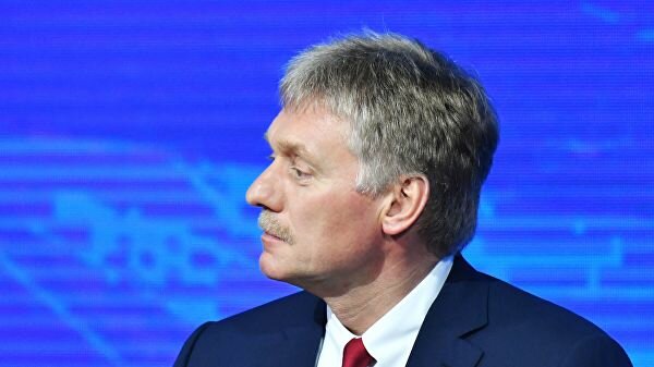 Песков рассказал, будут ли они с Путиным смотреть дебаты Зеленского и Порошенко