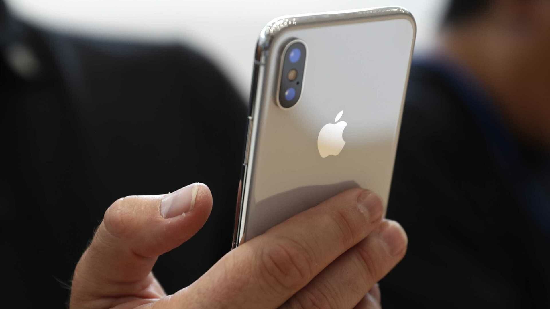 Новый "сюрприз" от Apple: владельцы Iphone X услышали в телефоне жуткие звуки