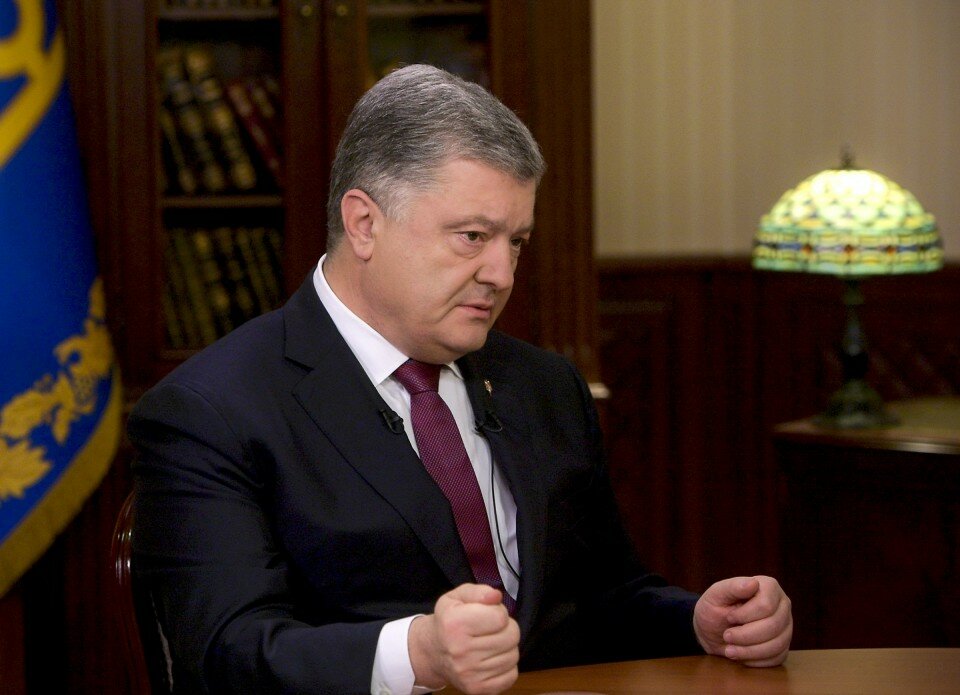 Порошенко идет ва-банк: президент Украины готов разместить корабли НАТО у Крымского моста