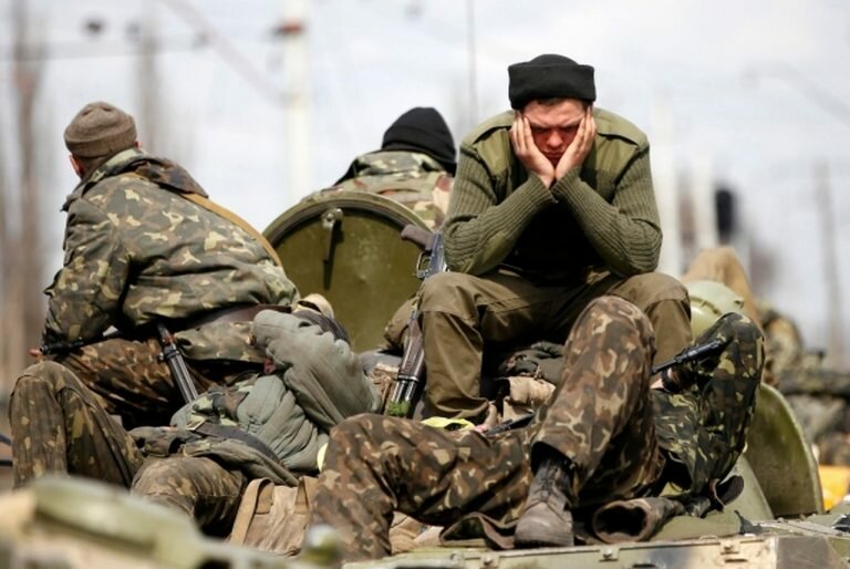 Минобороны Украины бьет тревогу: украинская армия разбегается