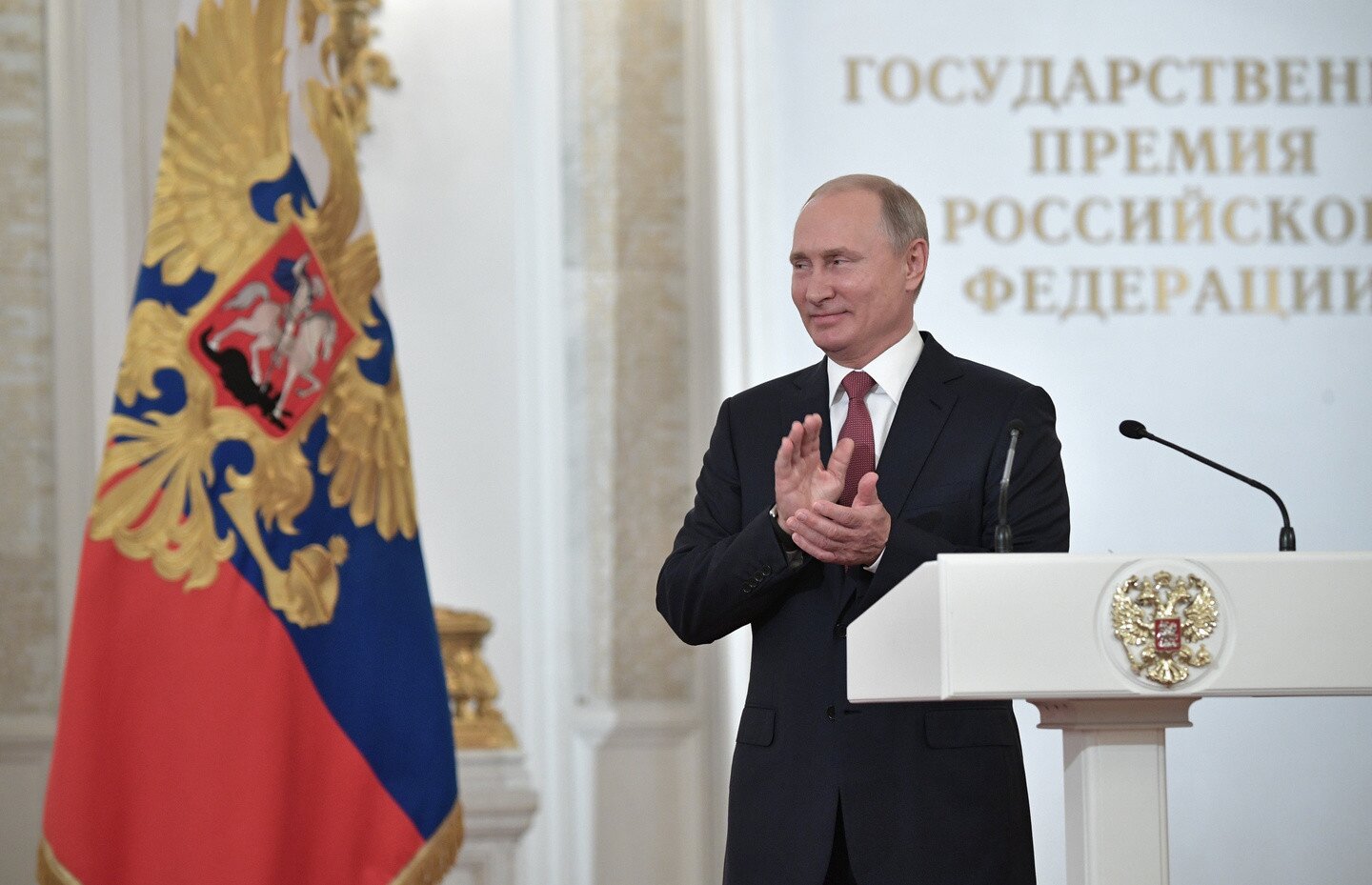 Путин поднял тост за великую Россию и назвал качества, присущие национальному характеру, - кадры
