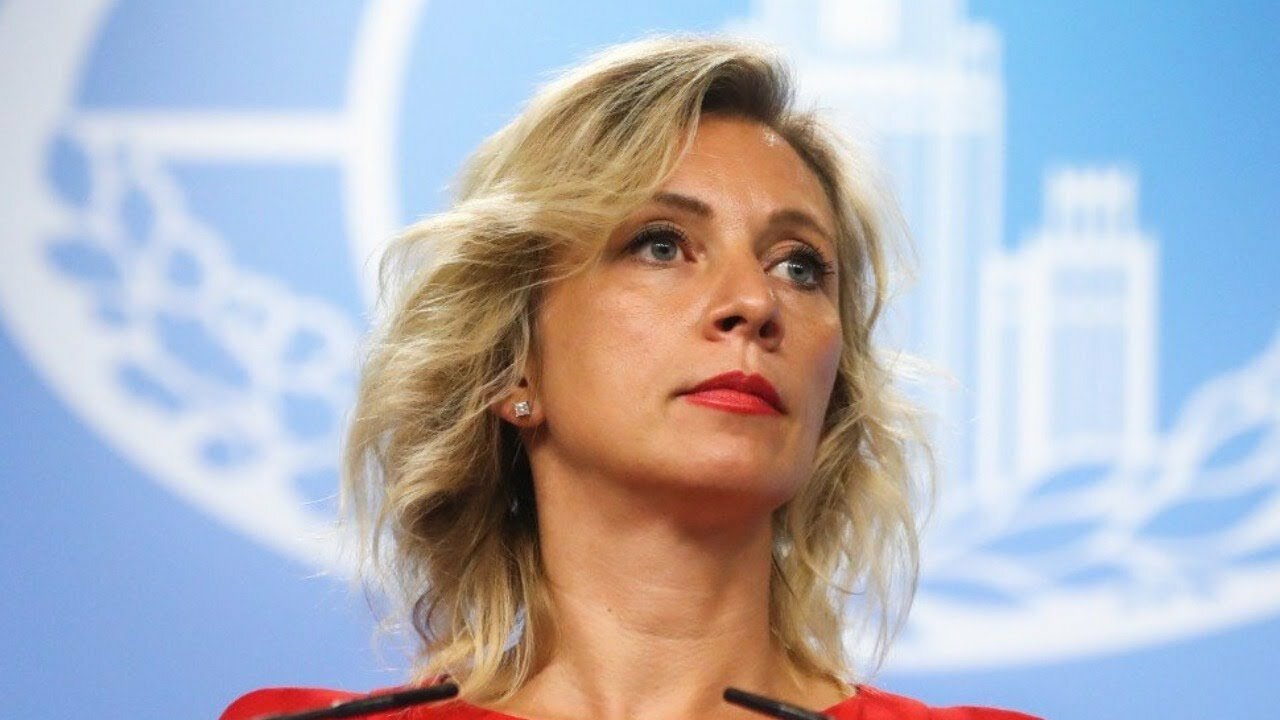 "Вас оболванивали", - Захарова рассказала, как Запад жестко указал на дверь богатым россиянам за рубежом