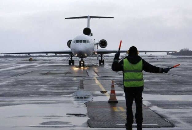 В Уфе самолет с 165 пассажирами ударился хвостом о взлетную полосу