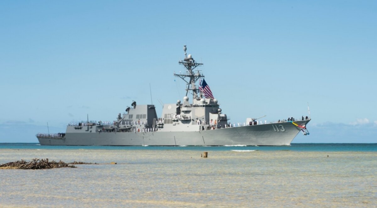 Эсминец ВМС США послал сигнал Пекину на фоне угрозы китайского "вторжения" на Тайвань