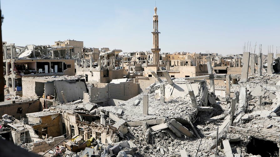 Минобороны: проамериканская коалиция придумала, как замести следы бомбардировок разрушенной Ракки