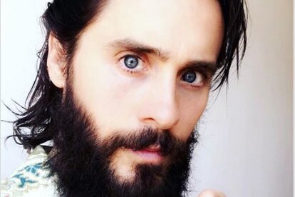 Фанаты в шоке: Джаред Лето продемонстрировал свое обнаженное тело и отсутствие бороды