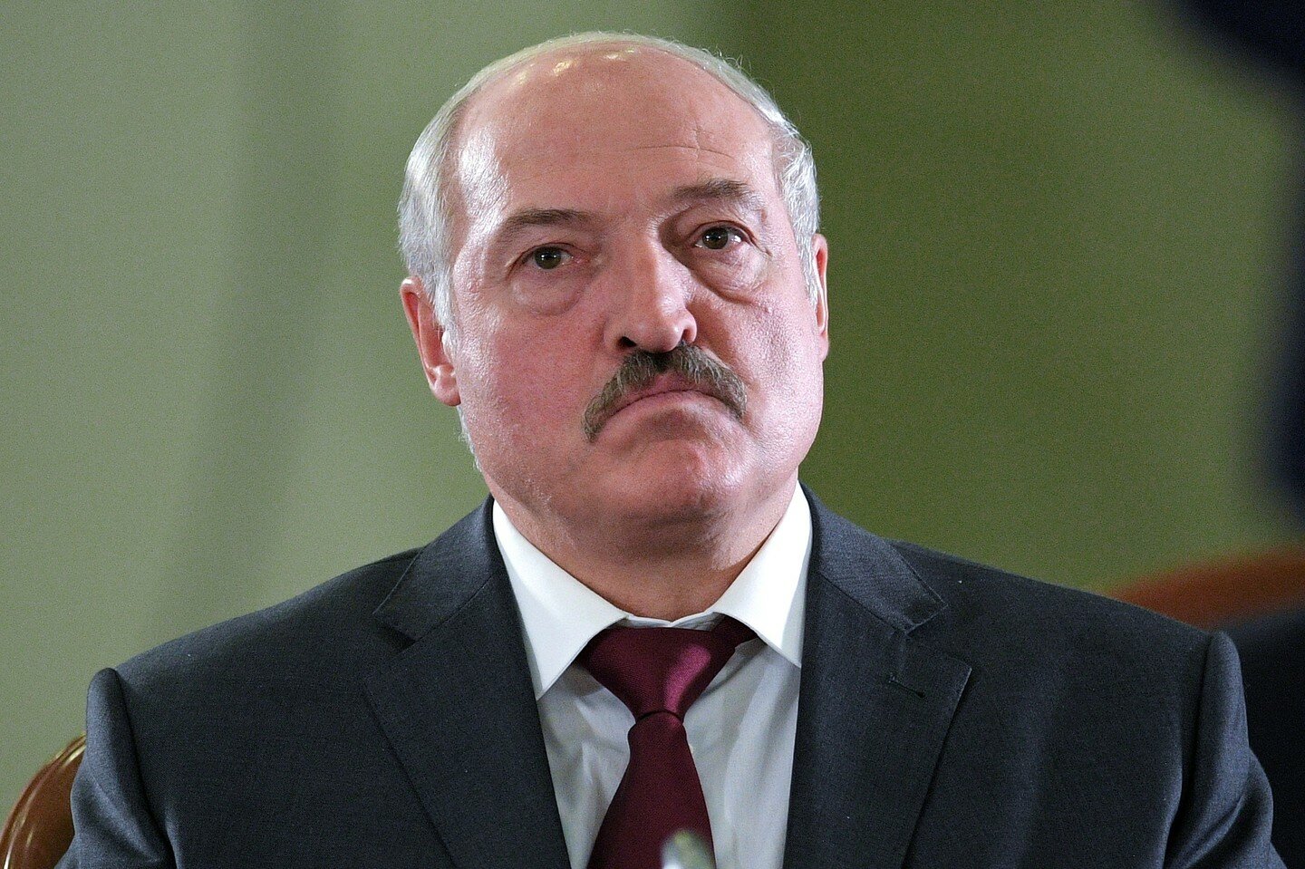 «Достойный кандидат!» Государственный телеканал сообщил о выдвижении Лукашенко на Нобелевскую премию мира. (фейк)