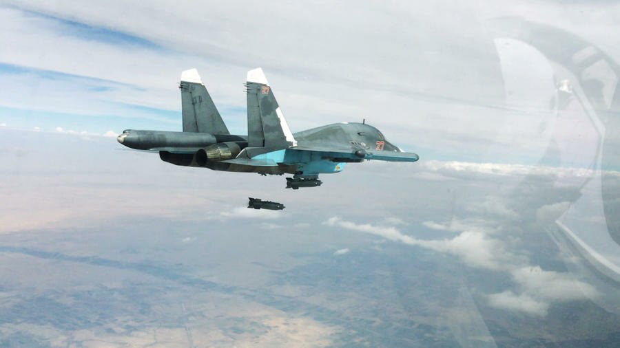 Минобороны после инцидента с Су-22 в Ракке объявило самолеты американской коалиции целями ВКС РФ