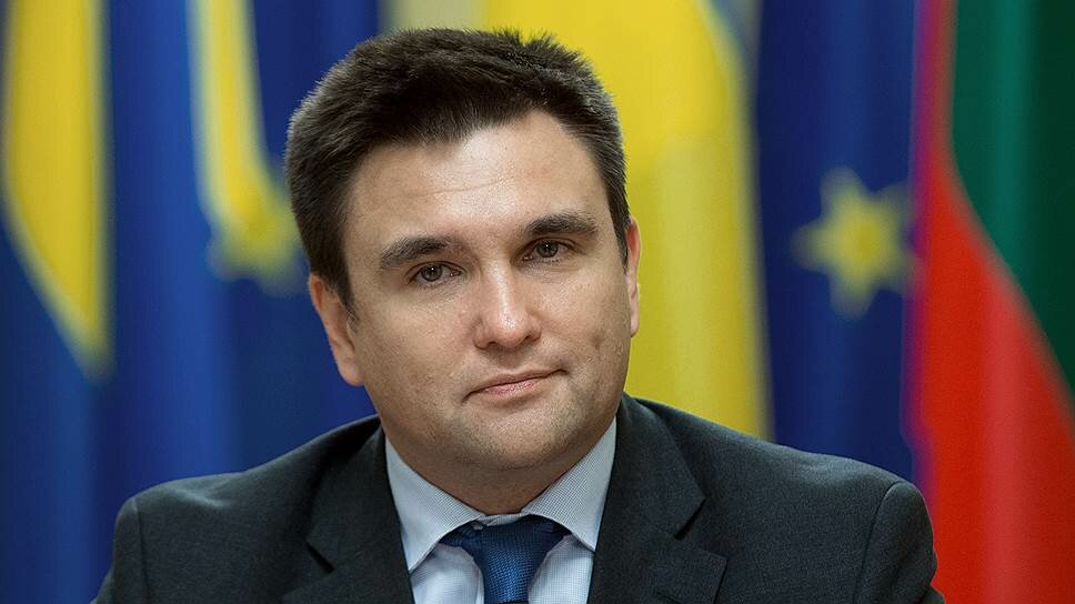 Климкин ответил цитатой известной песни на нежелание Рады увольнять его