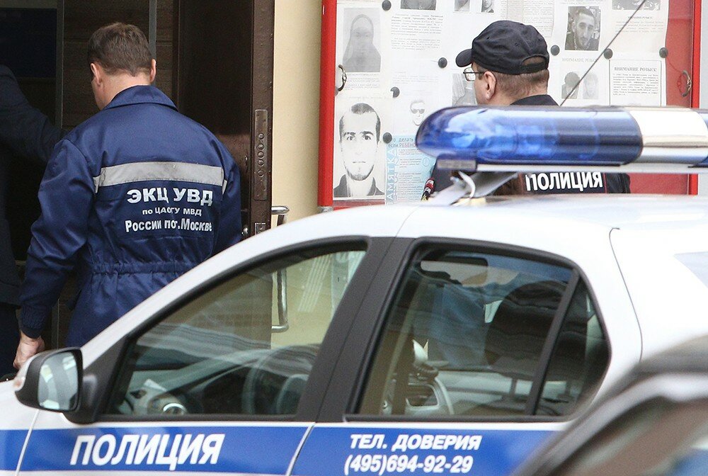 Столичная полиция поднята на уши из-за бесчеловечного убийства московской семьи Смирновых
