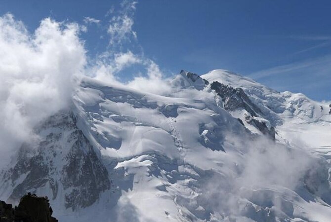 В Австрии в результате обрыва веревки сорвалась группа альпинистов 
