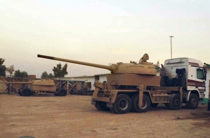 В Ираке создали уникальный гибрид коммерческого грузовика и советского танка