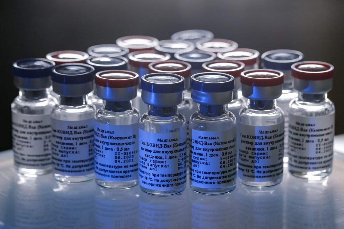 Twitter вернул доступ к аккаунту вакцины "Спутник V", назвав причину блокировки