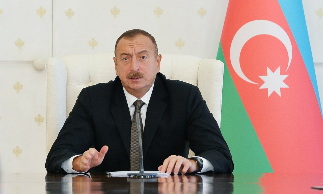 ​Алиев призвал руководство Армении срочно признать независимость Карабаха