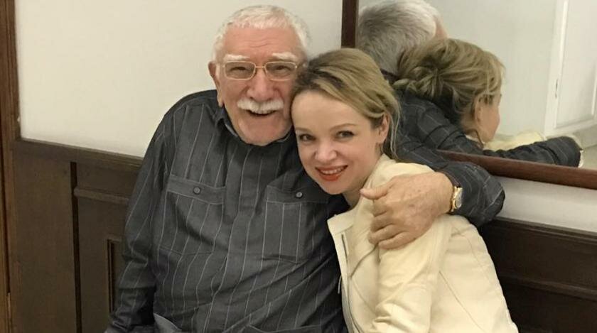 Армен Джигарханян со скандалом разводится со своей супругой Виталиной Цымбалюк-Романовской: подробности - СМИ