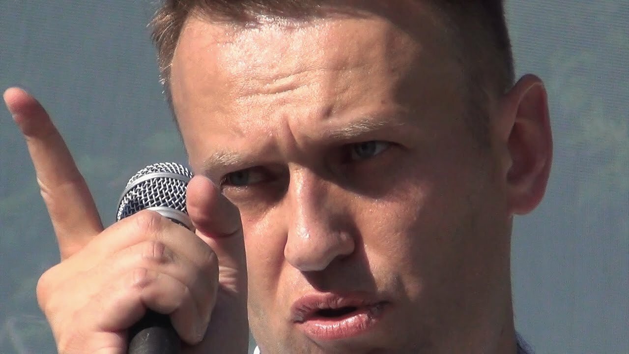 СМИ озвучили "решение Кремля" по поводу участия Навального в президентских выборах 