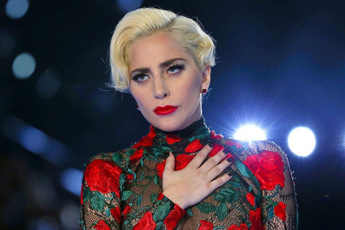 Впервые об интиме против воли: Леди Гага поведала о домогательстве в 19 лет