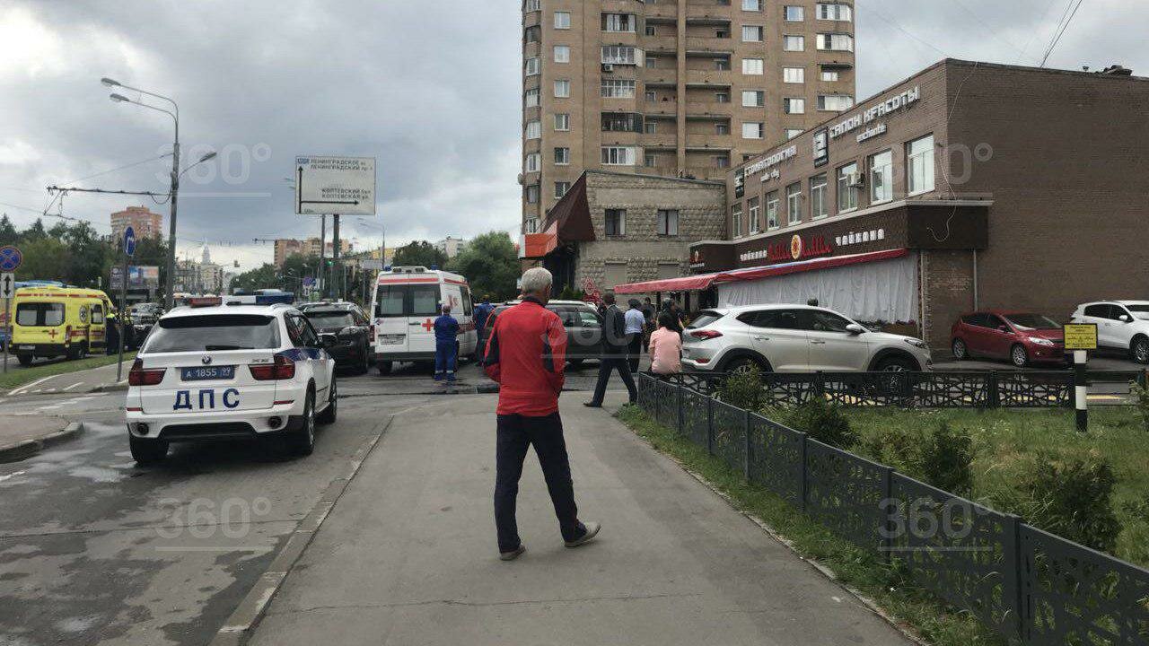 Захват заложников в Москве: очевидцы рассказали, что происходит в “Дикси”
