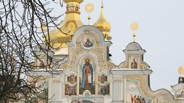 Албанская православная церковь обрушилась с критикой на Константинополь за Украину