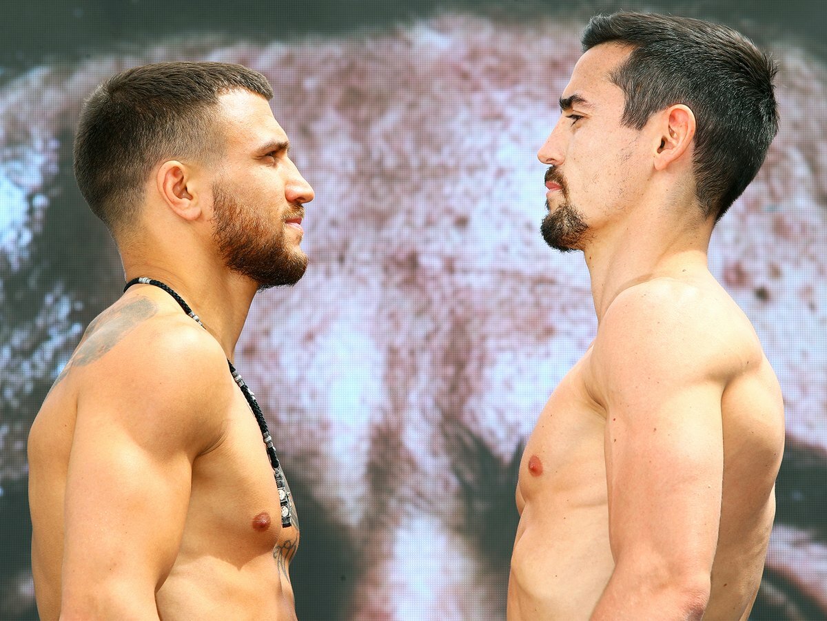 Василий Ломаченко - Энтони Кролла: онлайн-трансляция боксерского поединка