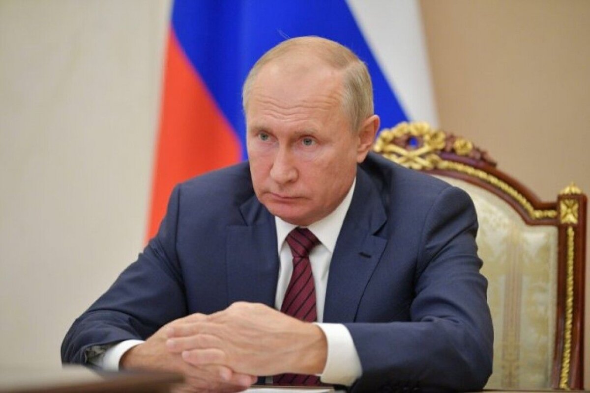 Путин отчитал министров, сравнив болоньезе с макаронами по-флотски