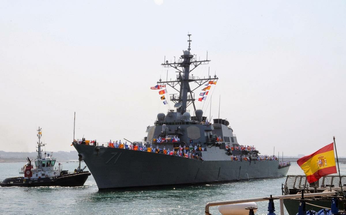 ​Эсминец ВМС США Ross с ракетным оружием вошел в воды Балтийского моря