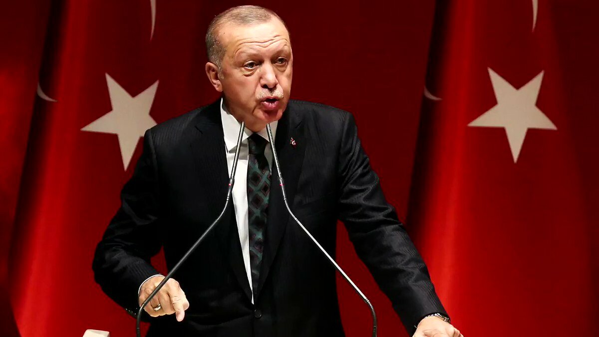 Эрдоган заявил о "благородном поведении" Турции от Сирии до Карабаха