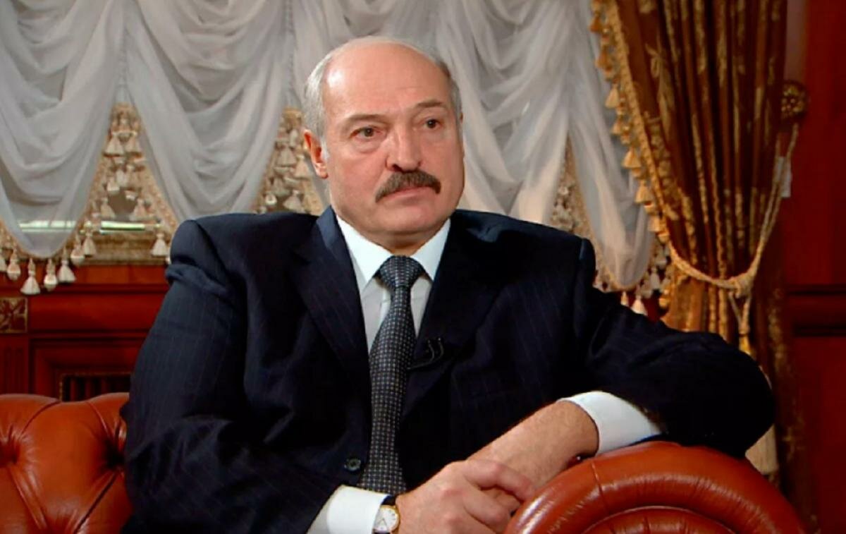 Лукашенко жестко ответил Украине: "Баба с возу - коню легче" 