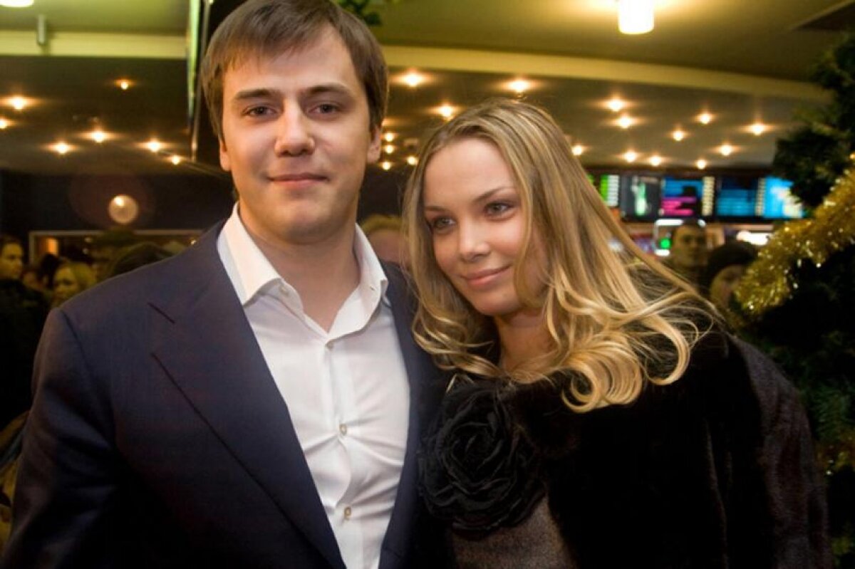 На фото Ивана Жидкова и Татьяны Арнтгольц в Сети пролился поток добра: "Надо дать курс доброжелательности разведенкам"