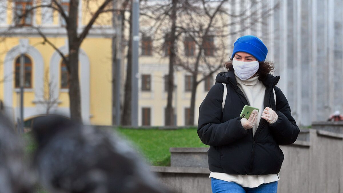​Повторится ситуация 2009 года: российский инфекционист рассказал о будущем коронавируса