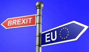 RT: ЕС требует у Великобритании заплатить баснословную сумму за Brexit 