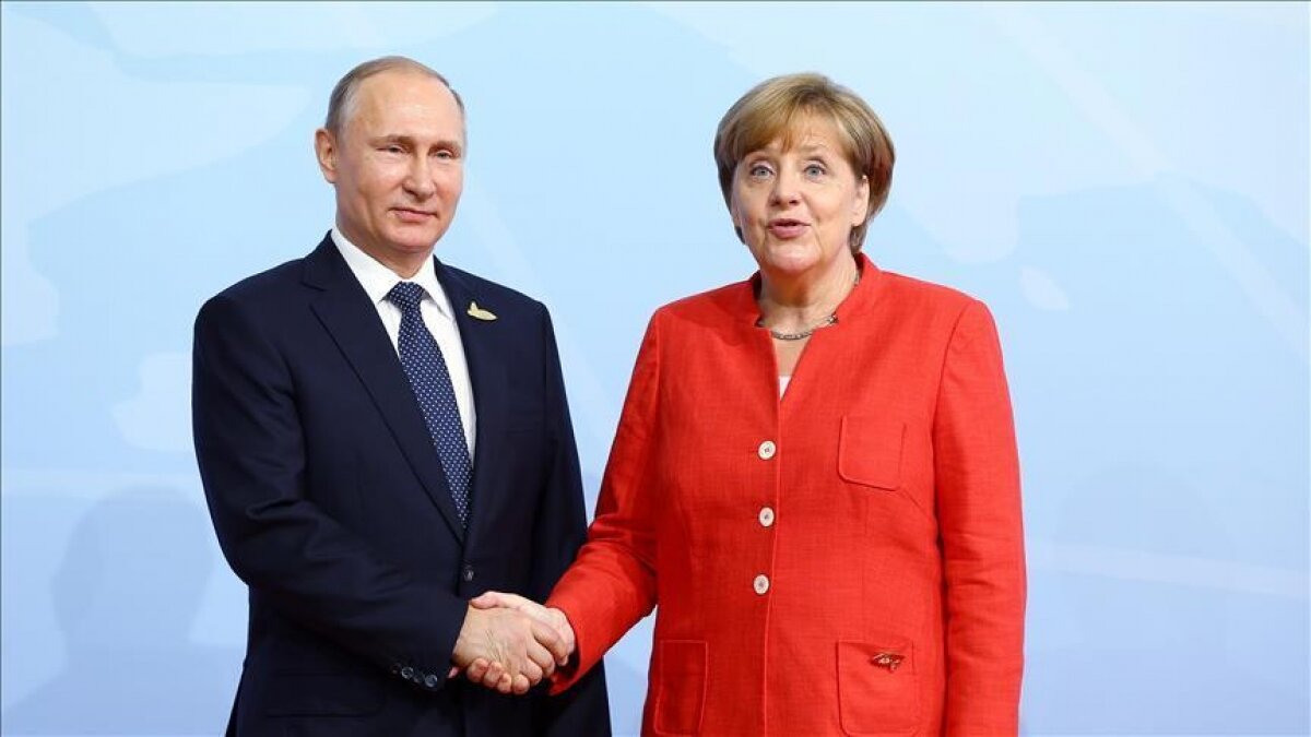 Меркель позвонила Путину перед визитом Эрдогана - в Кремле озвучили подробности переговоров