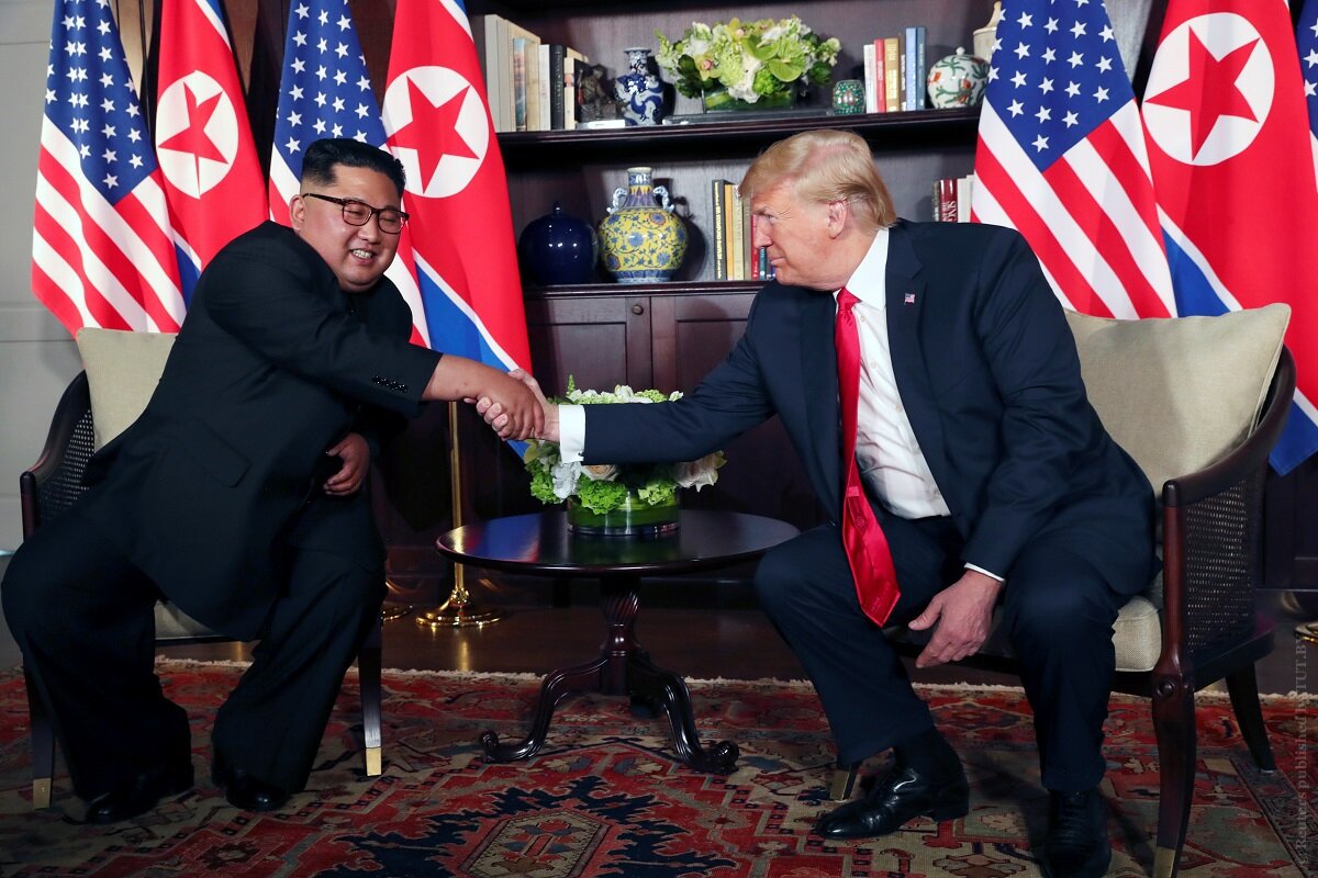 В Белом доме назвали возможные сроки следующей встречи Трампа и Ким Чен Ына 