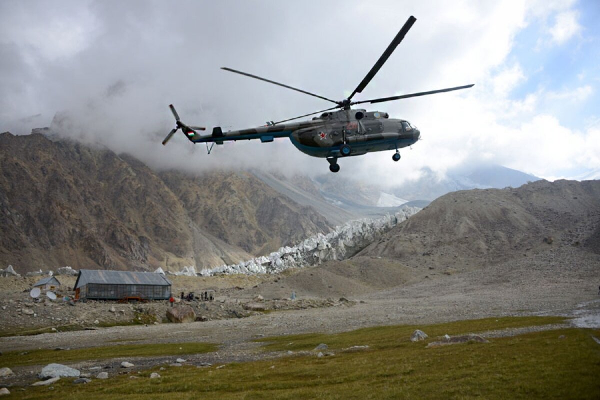 Авиация замечена в зоне конфликта на киргизско-таджикской границе: ситуация еще более накаляется
