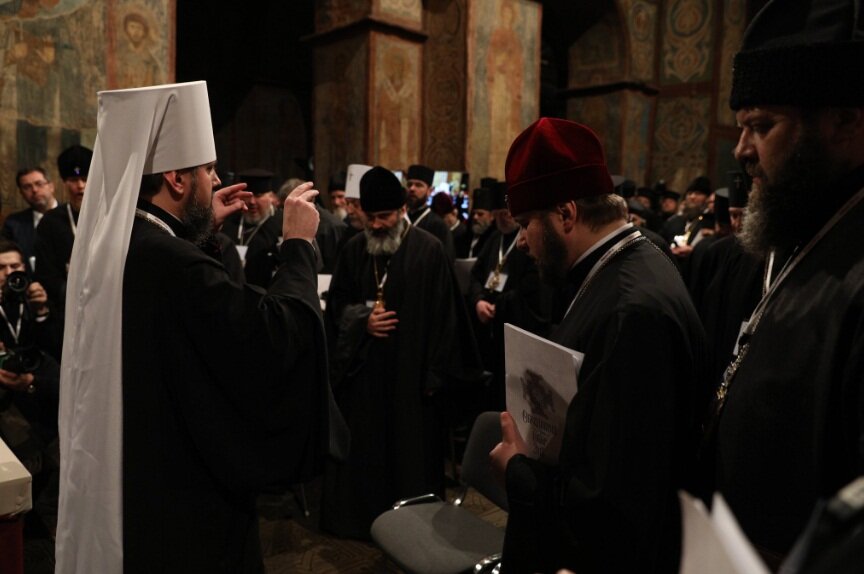 Появилась первая реакция православного мира на "объединительный собор" на Украине