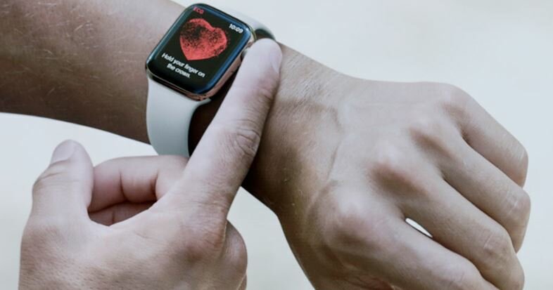 Кадры нового Apple Watch 4: на презентации раскрыли главную особенность гаджета