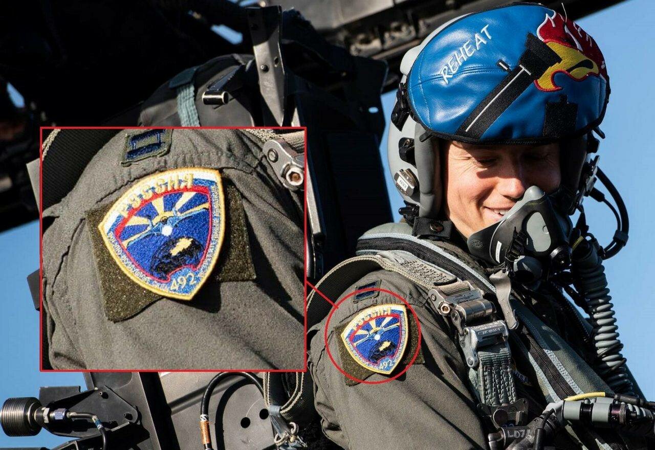 Американские пилоты на учениях нашивками "имитируют" российских коллег
