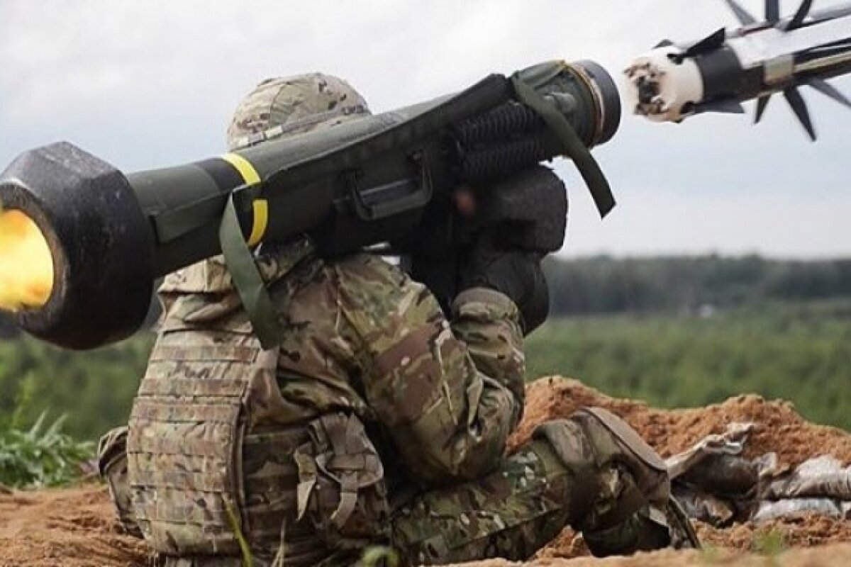 Украина начала стрелять из ПТРК Javelin в Донбассе: на кадрах заметили оплошность