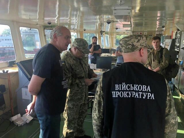 ​"Украинской речи даже не слышно было", - моряк с танкера Nika Spirit заявил, что сотрудники СБУ говорили по-русски