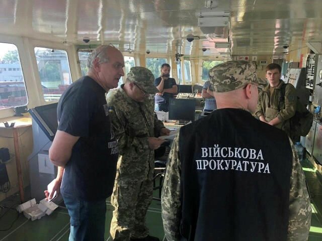 "Украинской речи даже не слышно было", - моряк с танкера Nika Spirit заявил, что сотрудники СБУ говорили по-русски