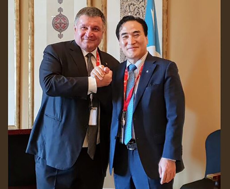 Киев ликует: россиянин Прокопчук не смог стать президентом Интерпола – подробности голосования