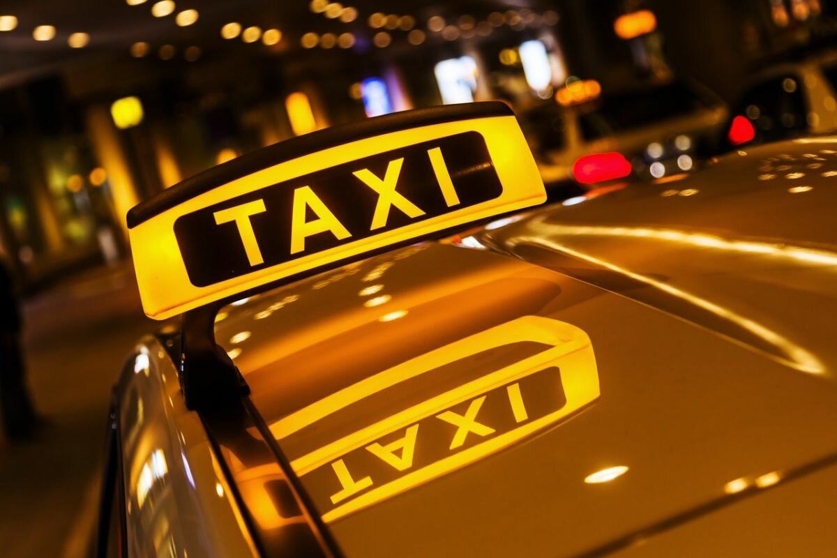 Московский таксист избил пассажирку за отказ заплатить больше, чем стоил заказ