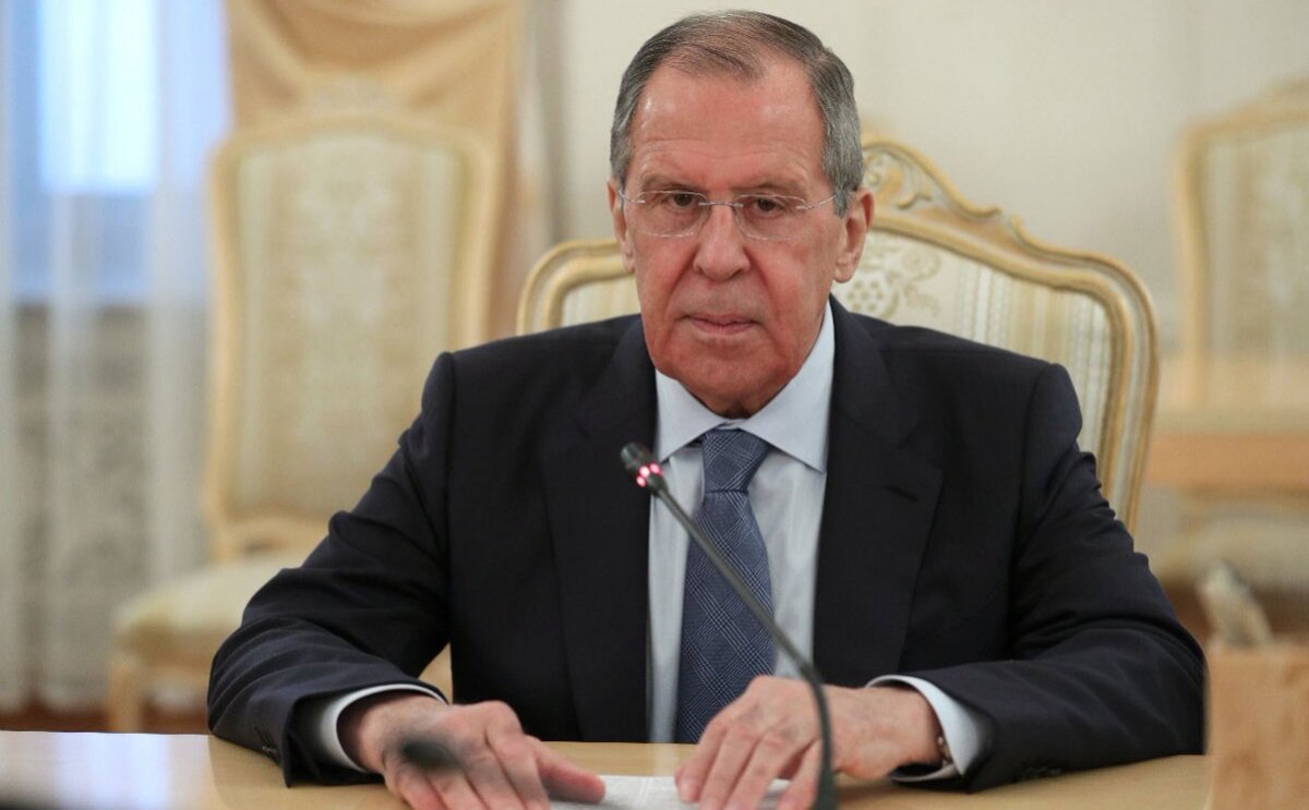 Лавров предупредил о риске разрушения Украины, напомнив слова Путина